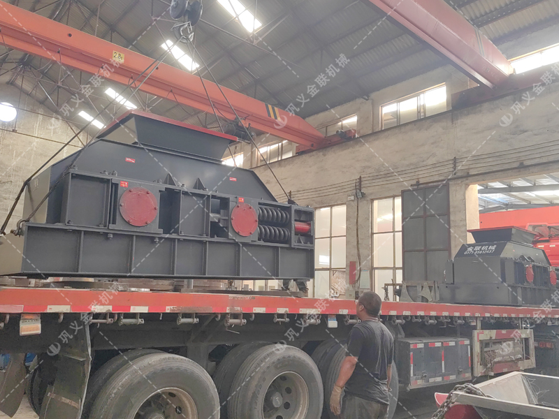 2PG1200x800大型對輥破碎機(jī) 破碎石灰石發(fā)往陜西