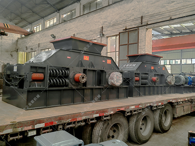 2PG1508大型液壓直連式對輥破碎機發(fā)貨圖片