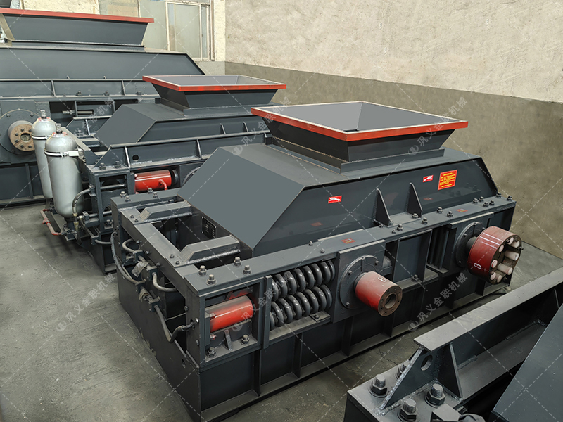 2PG1208大型對輥破碎機發(fā)貨圖片