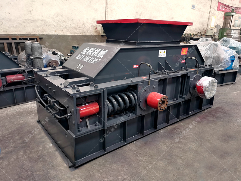 砂場回料、米石制砂為什么要選對輥制砂機？