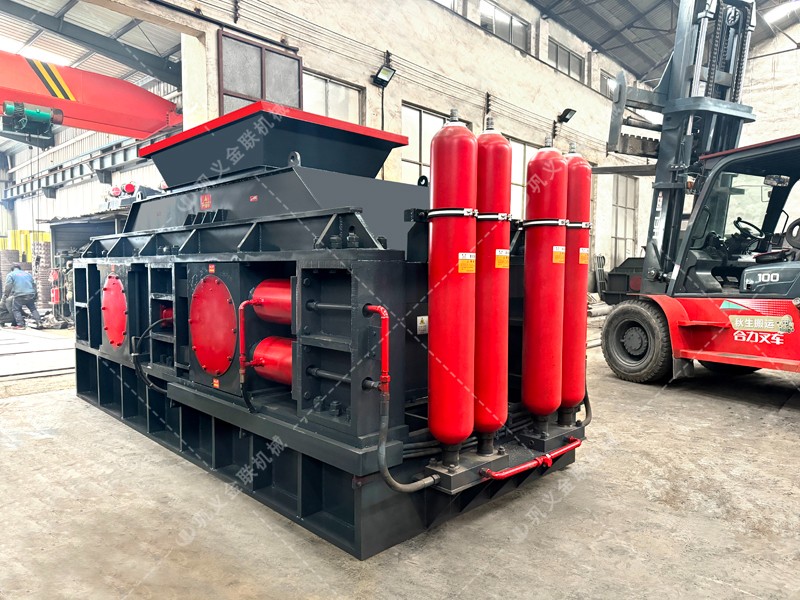 對(duì)輥制砂機(jī)：制砂率高，產(chǎn)能翻倍的秘訣