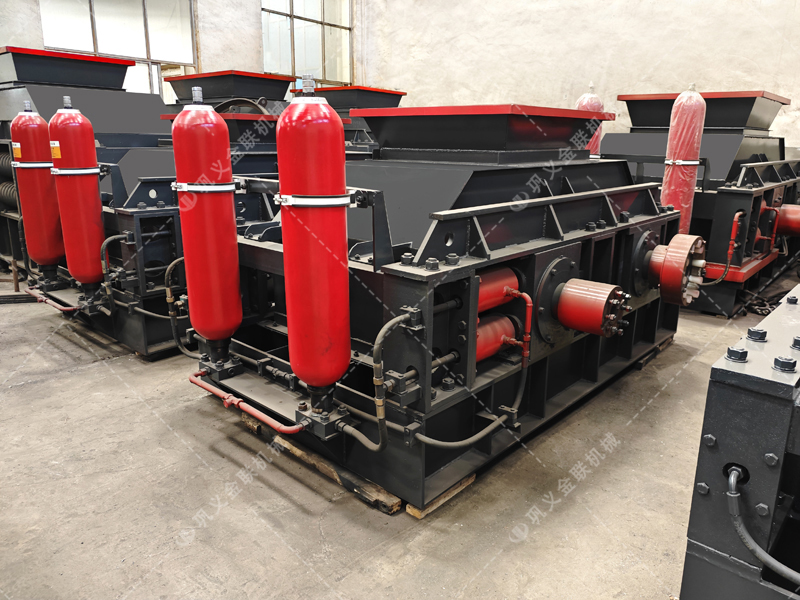 巖石細(xì)碎新選擇——解析液壓對輥制砂機(jī)的工作原理與性能優(yōu)勢